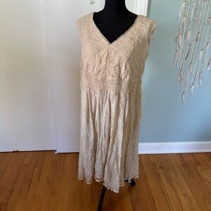 Elegant Cream Sleeveless Dress